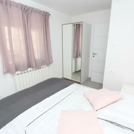 Polenta Apartman *